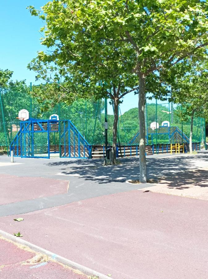 Lara 2 - T2 Balcon Piscine Lit Double & Clic-Clac Parking Pres Du Centre-Port Et Ile Loisirs 阿格德 外观 照片
